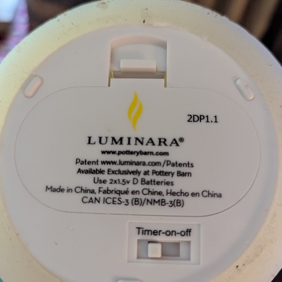 Pottery Barn Luminara Ivory Flameless Candles - Picture 2 of 4